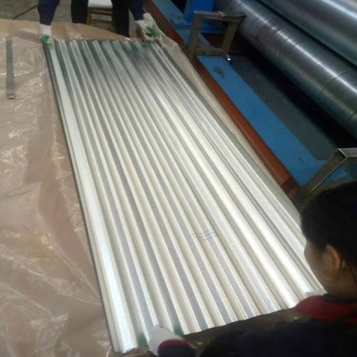 ISO14001 runzelte galvanisiertes Stahlblech 508mm PPGI Stahlüberdachungsblatt